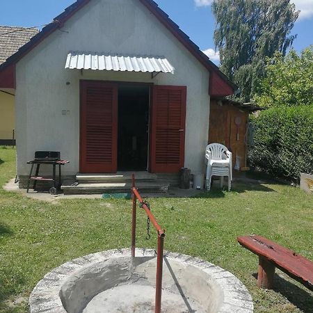 Kuckoz-Lak Hotel Balatonmariafurdo Luaran gambar