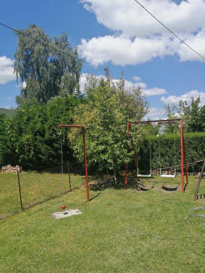 Kuckoz-Lak Hotel Balatonmariafurdo Luaran gambar